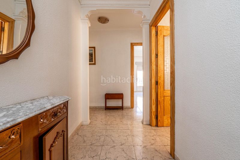 Foto 69e0756c-5df3-491c-855c-c138d43ba8b0. Casa amb aparcament a Guadix