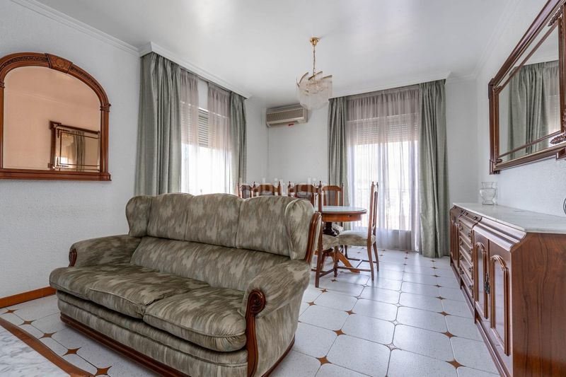 Foto c5c2cbc1-178d-4f74-8be7-d0cc2587be6c. Casa amb aparcament a Guadix