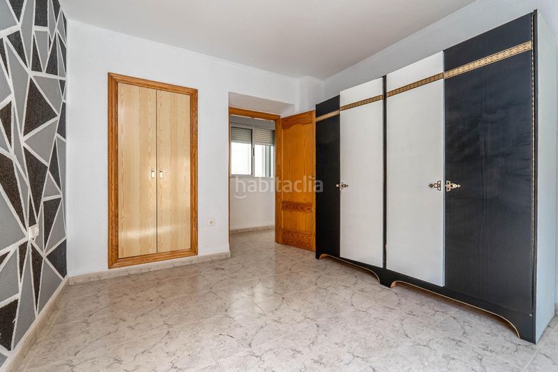 Foto f1ea076a-0934-448f-aae0-9ebedbaaeea3. Casa amb aparcament a Guadix