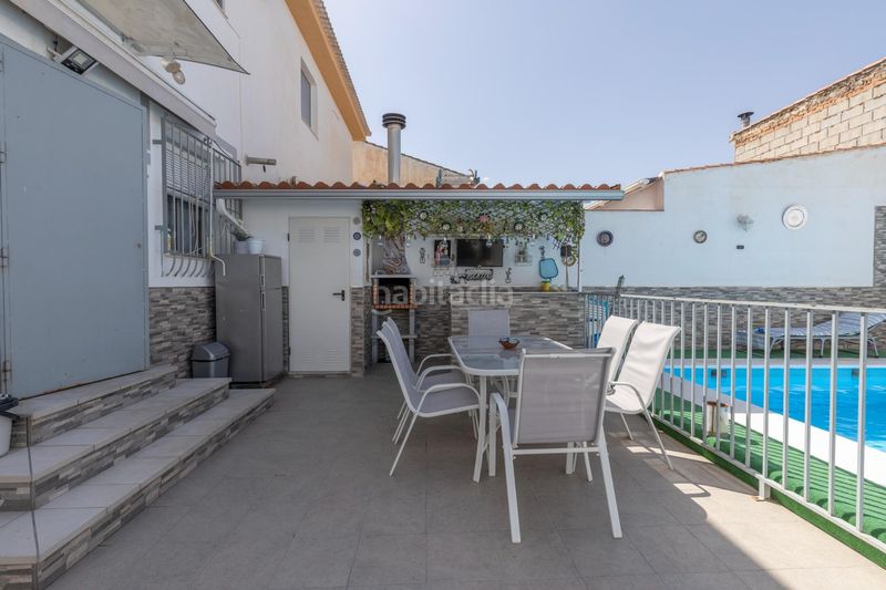 Foto ff4774c4-6438-4a9d-98ab-34f947da50d4. Chalet en Láchar
