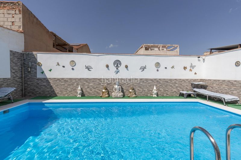Foto b602d3a4-30c2-4f10-ad49-5875225fd045. Xalet amb calefacció piscina a Láchar