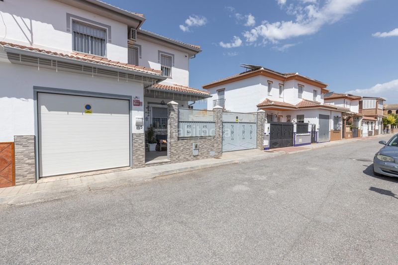 Foto d0e7c16d-a1fa-40e5-8ce1-b5b7ea91922d. Xalet amb calefacció piscina a Láchar
