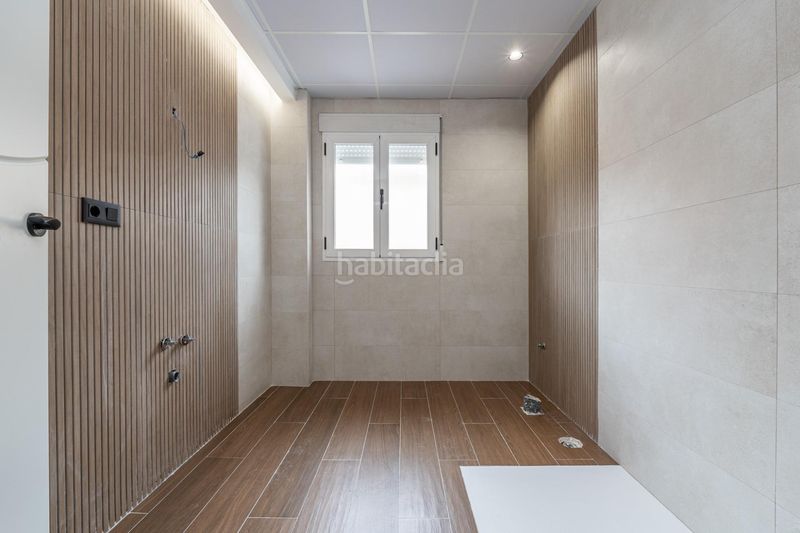 Foto 90788eb5-5006-4e93-9df6-8c0e750d2ada. Casa amb aparcament a Alfacar