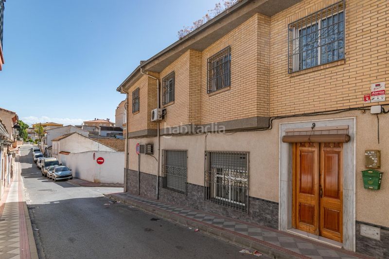 Foto bab2f9f4-380e-467d-8bf4-7ac64dea4171. Casa amb aparcament piscina a Atarfe