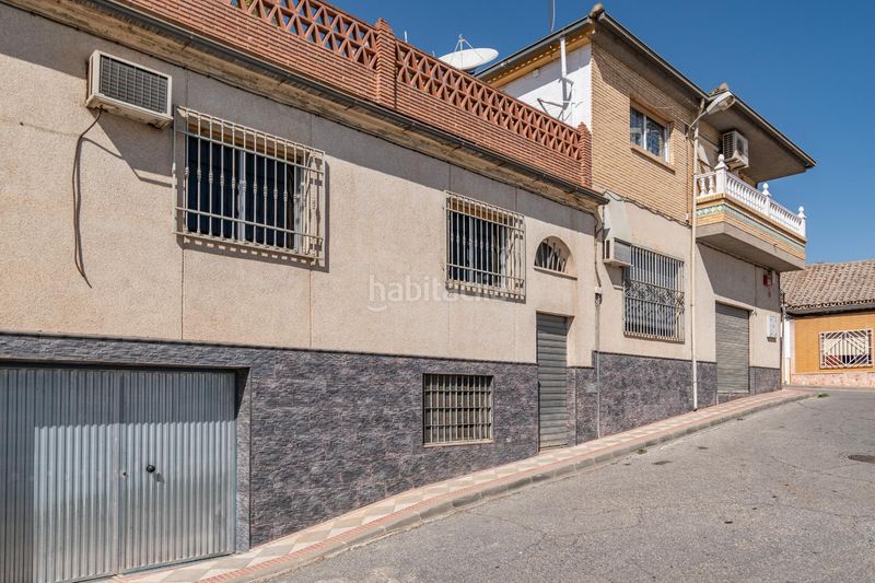Foto d6c9b383-72bd-45d5-9324-e56c60a3dc94. Casa amb aparcament piscina a Atarfe