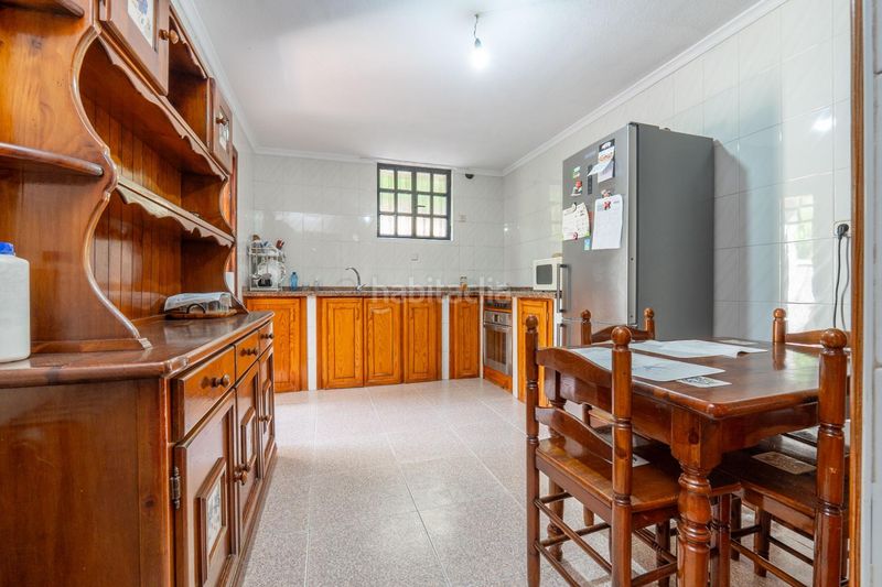 Foto b16f88d9-e0e4-4282-9d6b-1516101bca5b. Casa a cuba 8 a Ogíjares