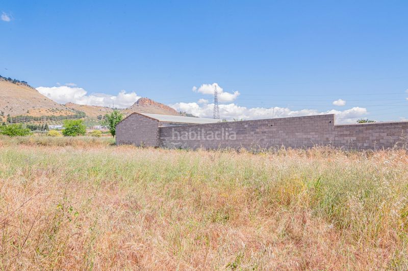 Foto fcfa33f1-fd02-483f-81de-0076ae362a39. Nau industrial a Atarfe