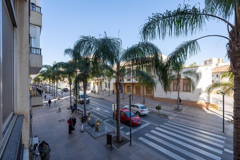 Foto 439e6abc-2c2d-45d1-8901-b65a750765bb. Pis amb calefacció a Motril ciudad Motril