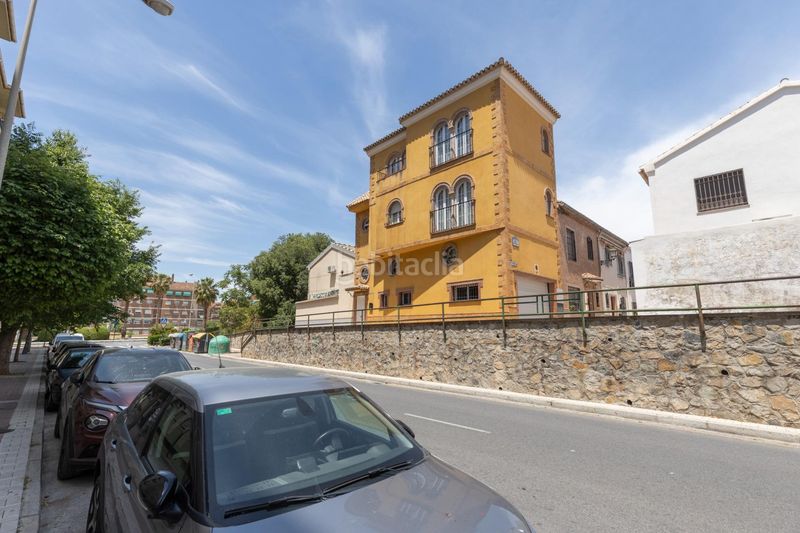 Foto 0258fb27-13bb-497f-bcd6-dc070ebdc5ea. Casa amb calefacció aparcament a San Francisco Javier Granada