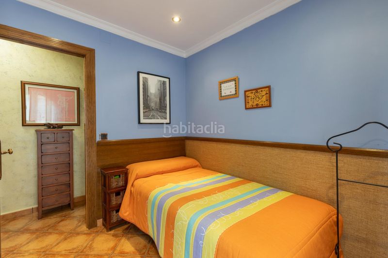 Foto 618dd43a-14ad-42cf-99c2-b797559c9fe0. Casa amb calefacció aparcament a San Francisco Javier Granada