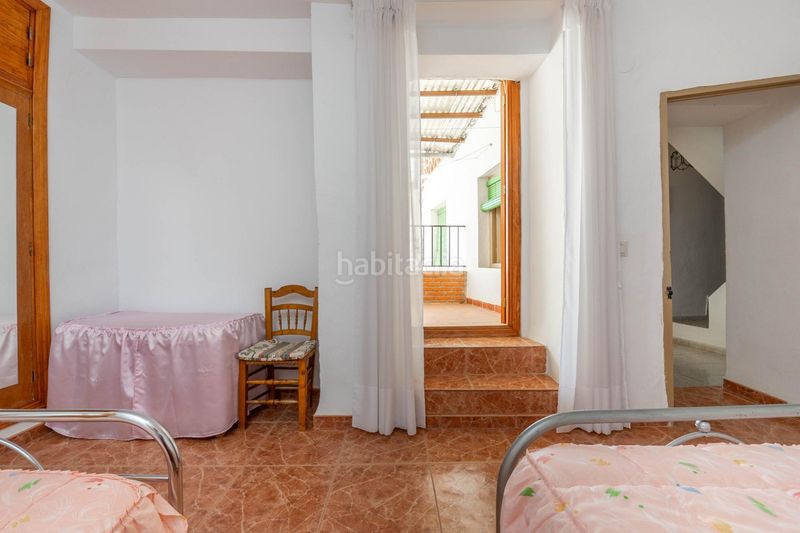 Foto 0fef64d0-2213-4b4d-a213-e822d61615db. Casa a Albuñuelas