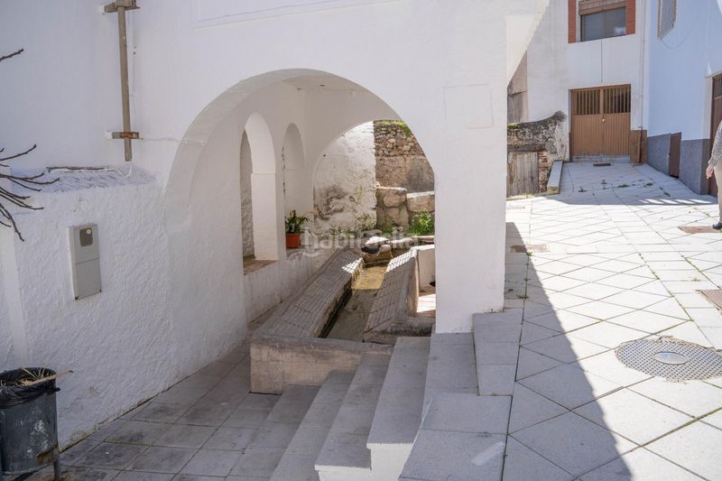 Foto b227acf7-138d-4486-aa71-60278ac40ac1. Casa a Albuñuelas