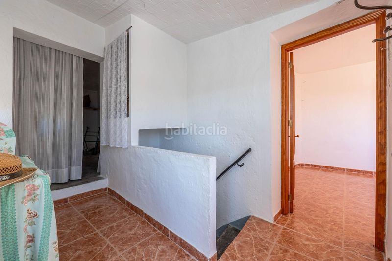Foto cf741c7e-ed62-442d-a940-d32fd55d9a21. Casa a Albuñuelas