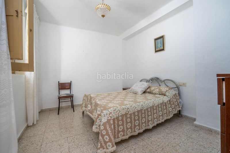 Foto ed4b2f24-75fa-42b8-b0f1-75866a14dfdb. Casa a Albuñuelas