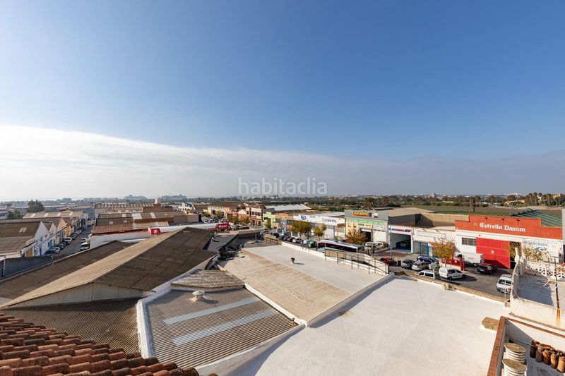 Foto 11e5b21d-f44f-4a7c-b36c-32919cfc49f9. Building in Motril ciudad Motril