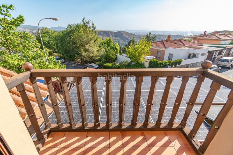 Foto a6ee1275-7594-45ea-b360-570ec5cbe8a6. Chalet mit heizung parking pool in Cenes de la Vega