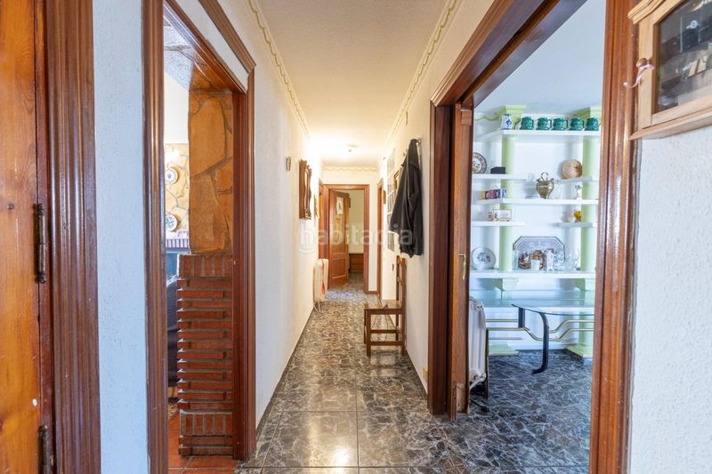 Foto 7ba84127-dcb8-4ba1-b573-e6b8b10cf504. Casa bifamiliare con parcheggio in La Zubia Ciudad Zubia (La)