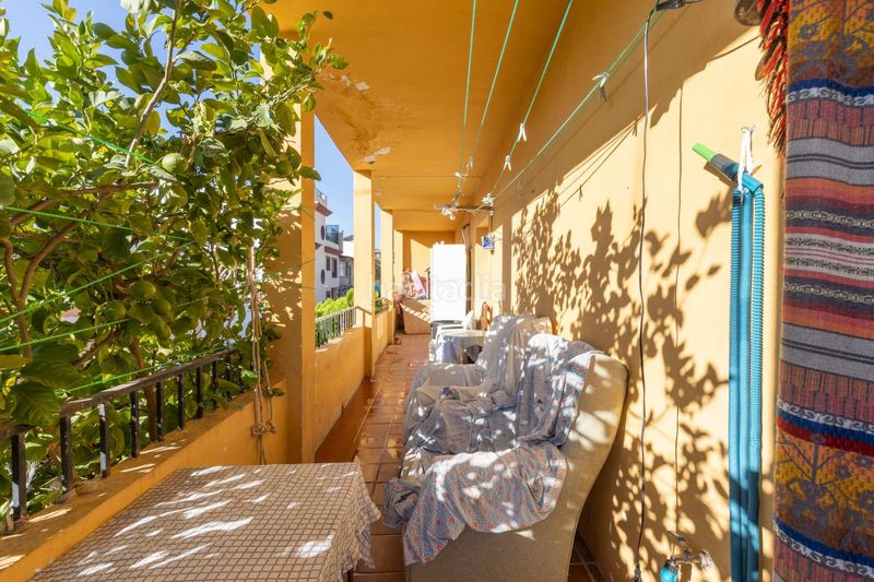 Foto e999e0aa-e919-4706-b070-3b11e96a79c6. Casa bifamiliare con parcheggio in La Zubia Ciudad Zubia (La)