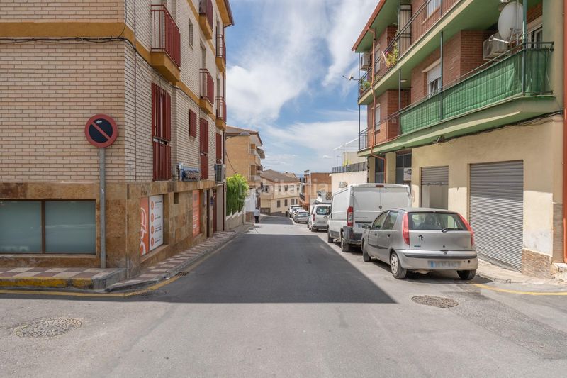 Foto 557d7fdc-c541-4fdc-b9a6-62b94004f2ac. Flat with parking in Huétor Vega