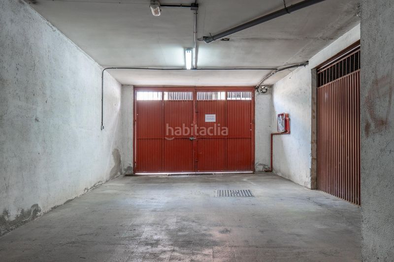 Foto ab9b4edb-5735-4790-93ec-93afc0dbdfa1. Flat with parking in Huétor Vega