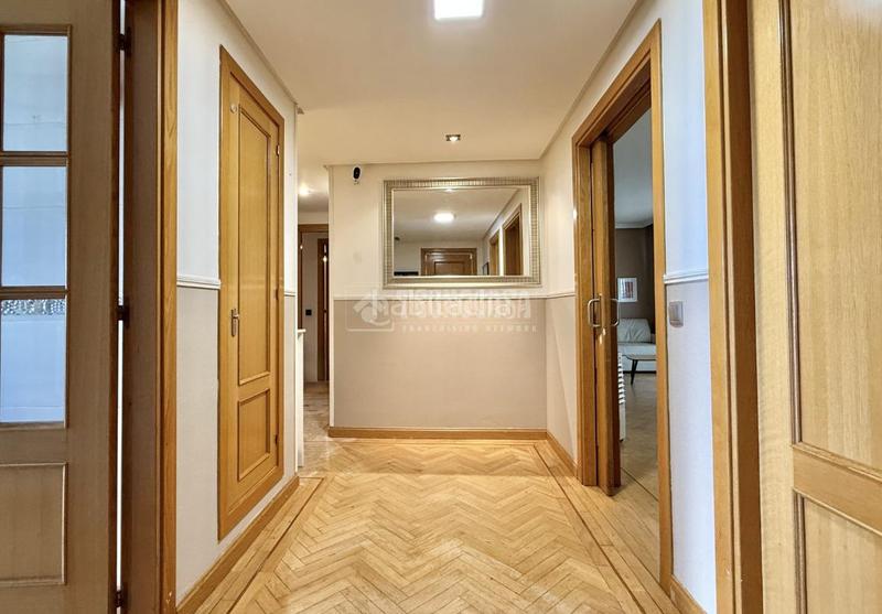 Foto 0e763bdb-aea7-45e3-ba96-860147bf9ca4. Ático  en venta en Arroyo del Fresno Madrid