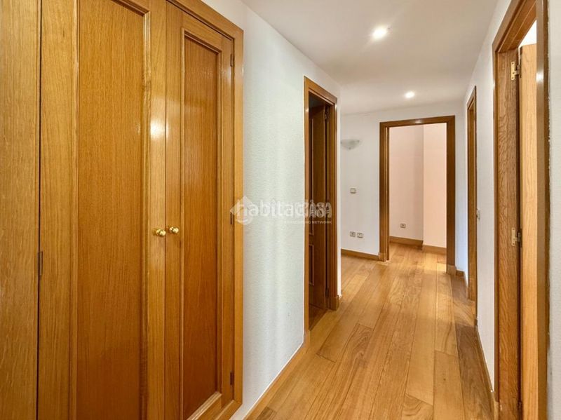 Foto f3a2c967-ce85-4526-8d9d-032a8008835a. Pis amb calefacció aparcament a Arroyo del Fresno Madrid
