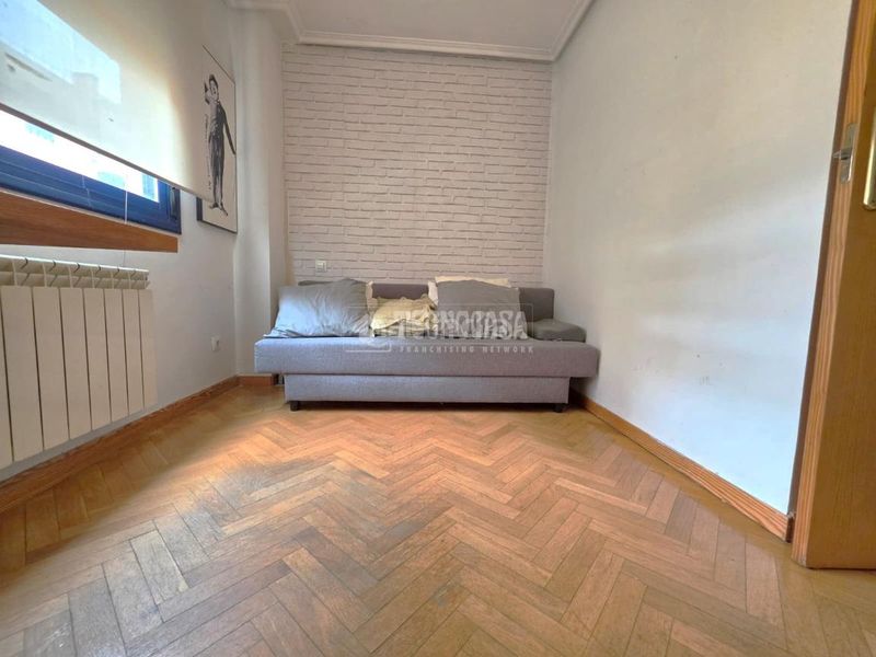 Foto 66415765-bcf8-4252-886a-125bc019c489. Piso  en venta en El Bercial Getafe