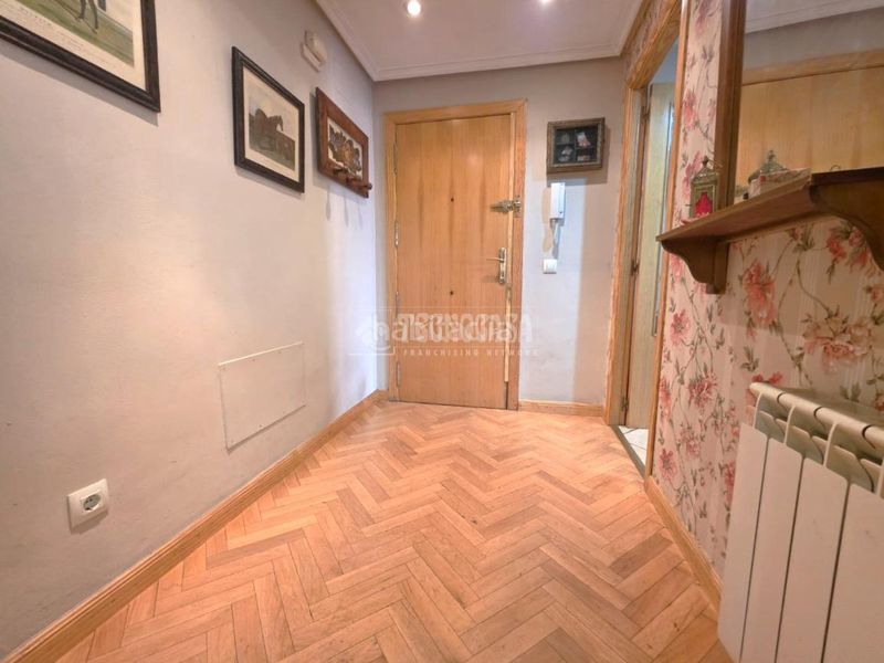 Foto 976b88f9-4668-4004-bf21-a10243a1467f. Piso  en venta en El Bercial Getafe