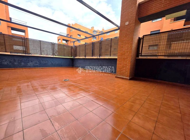 Foto a451ccc8-208b-4c63-872d-42c2e7cc57e5. Piso  en venta en El Bercial Getafe