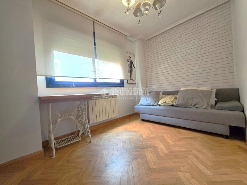 Foto f8664e08-ec2c-4515-868c-fa015c2c971f. Piso  en venta en El Bercial Getafe