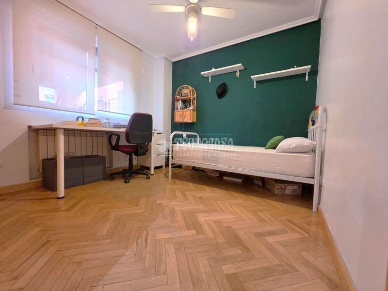 Foto fcb0baf6-c4f9-4e7e-943a-8e9636425d4a. Piso  en venta en El Bercial Getafe