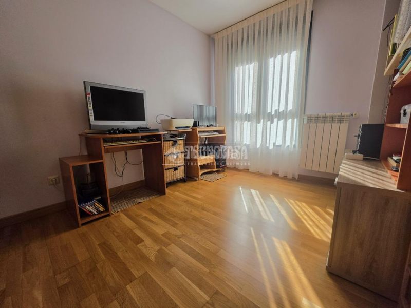 Foto b1d8d125-5266-45da-bd2f-7141154312aa. Piso  en venta en El Bercial Getafe