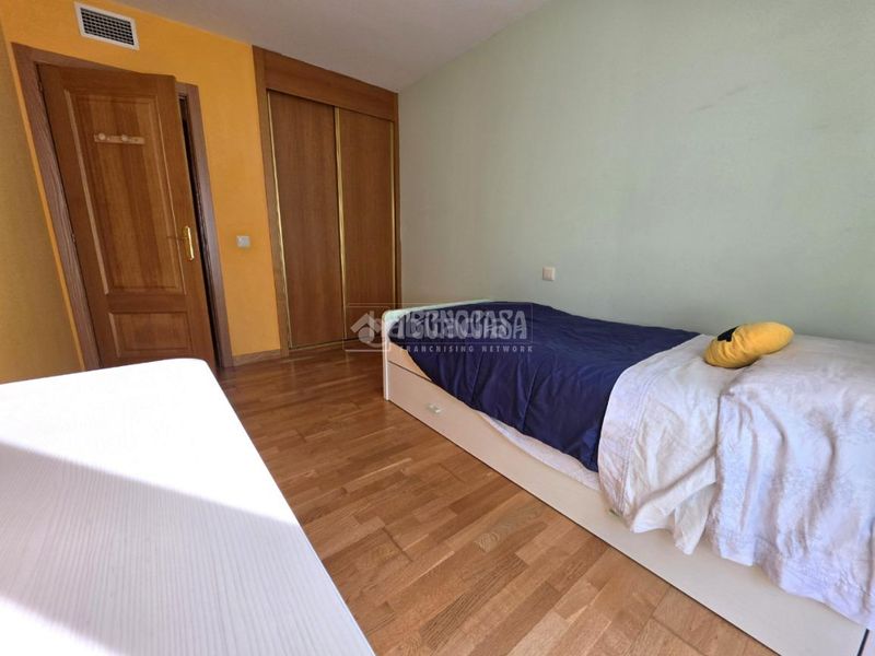 Foto cf27d449-6af0-4d99-823d-7b92e1f8a881. Piso  en venta en El Bercial Getafe