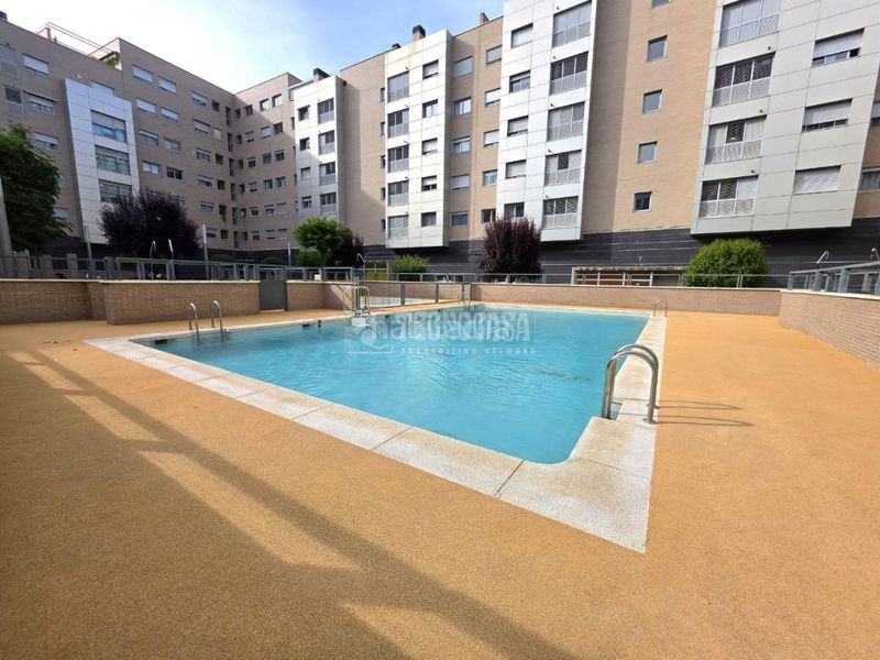 Foto 5f02df0d-7d02-4f0c-8936-37ffa86d0bfa. Piso  en venta en El Bercial Getafe