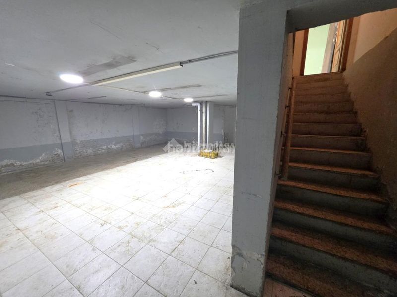 Foto 30186f2d-e139-447a-8eb2-91dbbc23a1c6. Local comercial a El Bercial Getafe