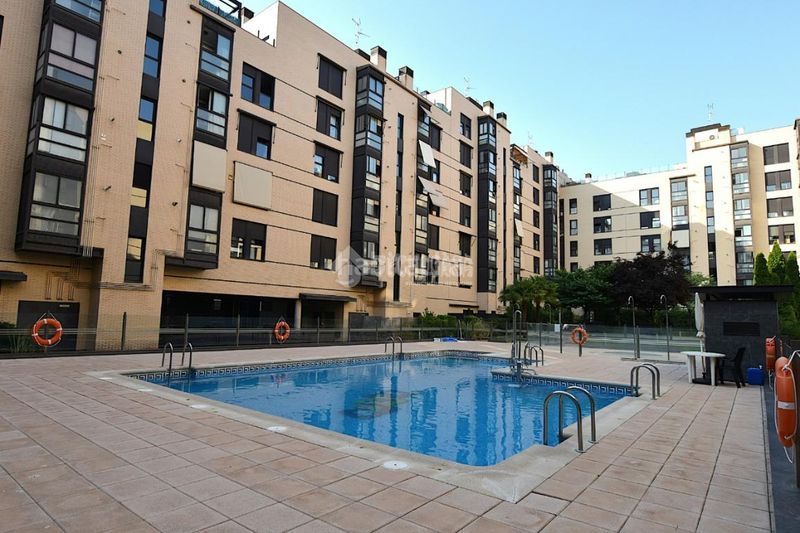 Foto 7f838235-f688-4f6e-abe6-6911b7f07f24. Piso  en venta en El Bercial Getafe