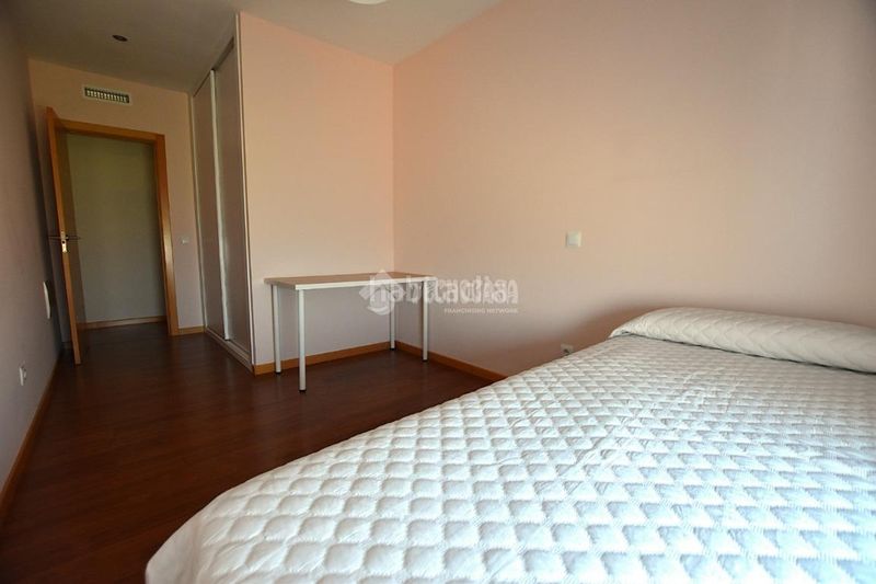 Foto 7fe1b5fe-da36-487e-a4ce-d8af75eb92da. Piso  en venta en El Bercial Getafe
