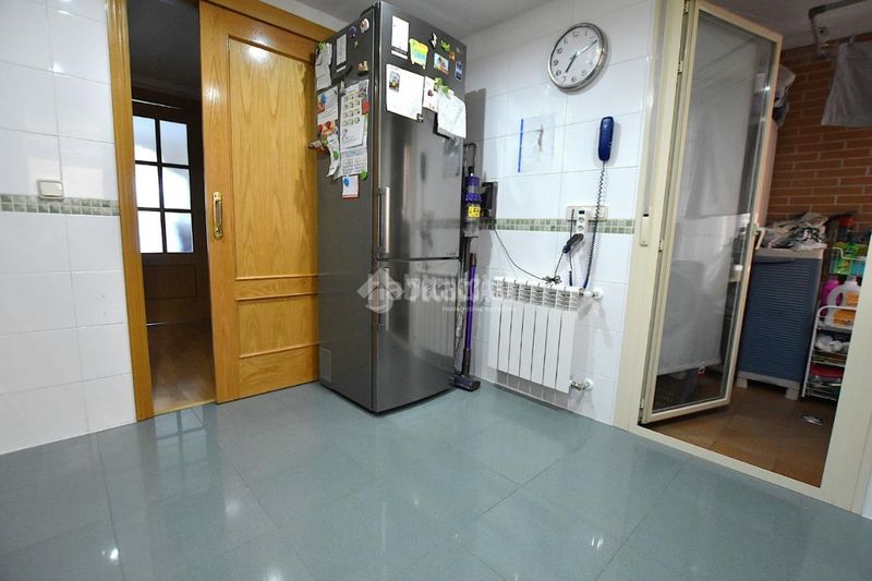 Foto 5f7e2936-f9e9-498b-86d4-6a3b603bad37. Piso  en venta en El Bercial Getafe