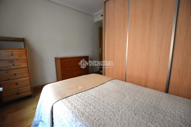Foto eee13afc-b544-40bf-a69f-91a1663e9a06. Piso  en venta en El Bercial Getafe