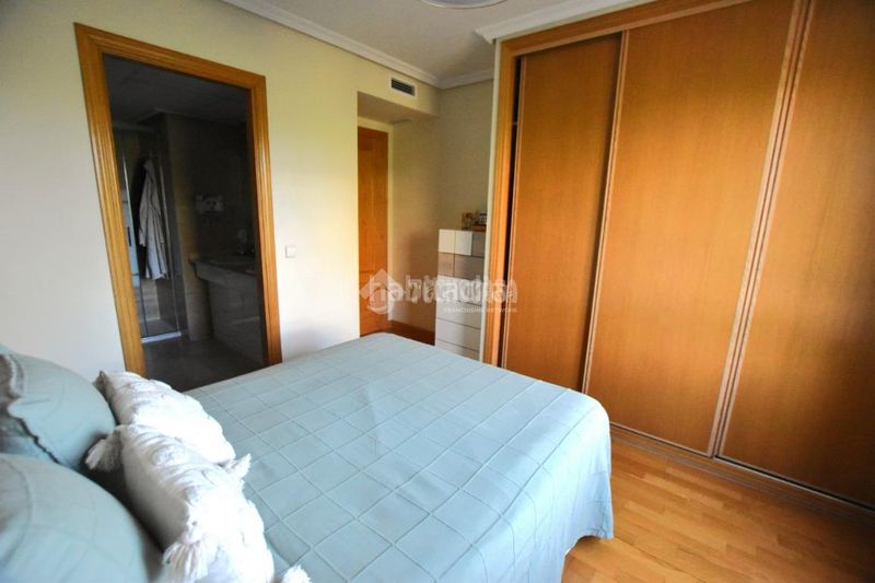 Foto fd057ce0-76d6-435b-9f69-08541b37604f. Piso  en venta en El Bercial Getafe