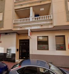 Pis en Zona Playa del Cura. Piso en venta en torrevieja