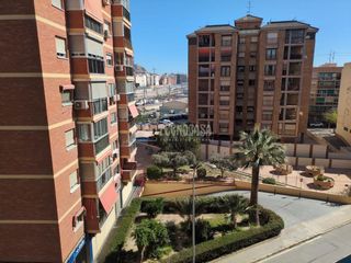 Pis a San Fernando - Princesa Mercedes. Piso en venta en alicante