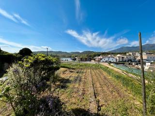 Bauernhof in Diseminado afores 1. Finca urbana en venta en anglès (girona): masía reformada, edifi