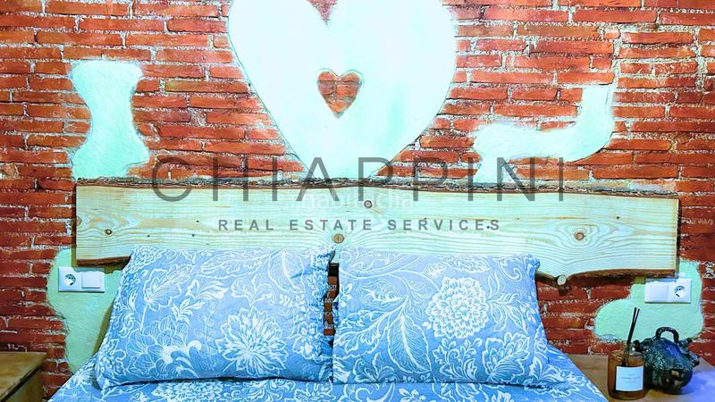 Foto c21a3566-62e0-4087-b726-0615f2743376. Casa adosada casa reformada con 3 pisos independientes en Palafrugell