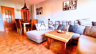 Apartament a Piverd-Vila-Seca-Bruguerol. Apartamento con terraza