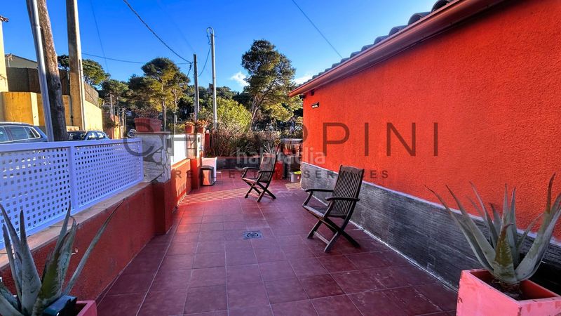 Foto 94f0dc87-bd4a-46cb-b597-5f16ae46b752. Casa  con vistas increíbles a la montaña en residencial Begur-esclanyà Begur