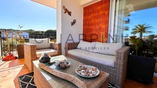 Appartement à La Fosca - Cala Margarida. Apartamento en segunda línea de mar