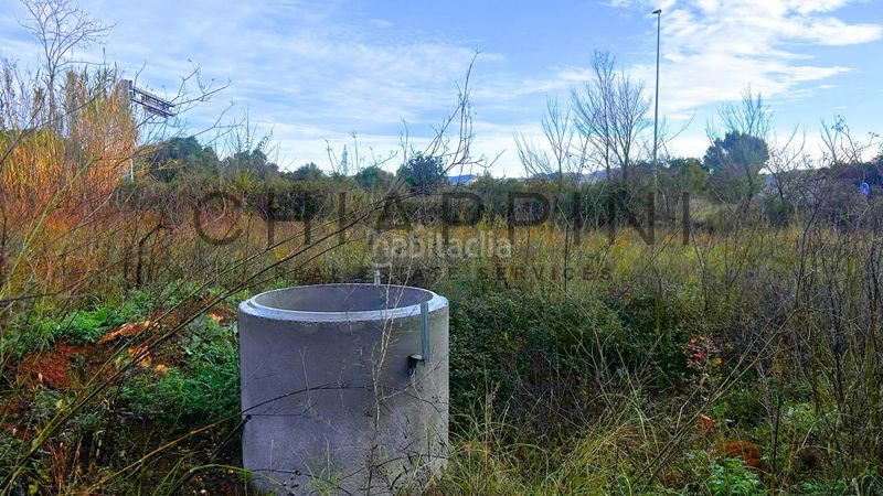 Foto c3223fda-fe7d-4b4a-8863-d58dd8d40ecd. Masia a Llofriu