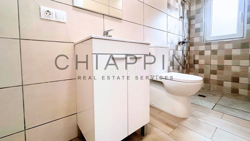 Foto 4ea35f23-1bdc-406f-8c2d-29f639f9c12e. Casa adossada amb calefacció a Torelló