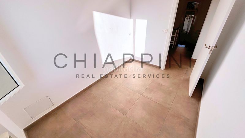 Foto b7bfe50b-9a57-454e-a575-5f40327d3e99. Casa adossada amb calefacció a Torelló